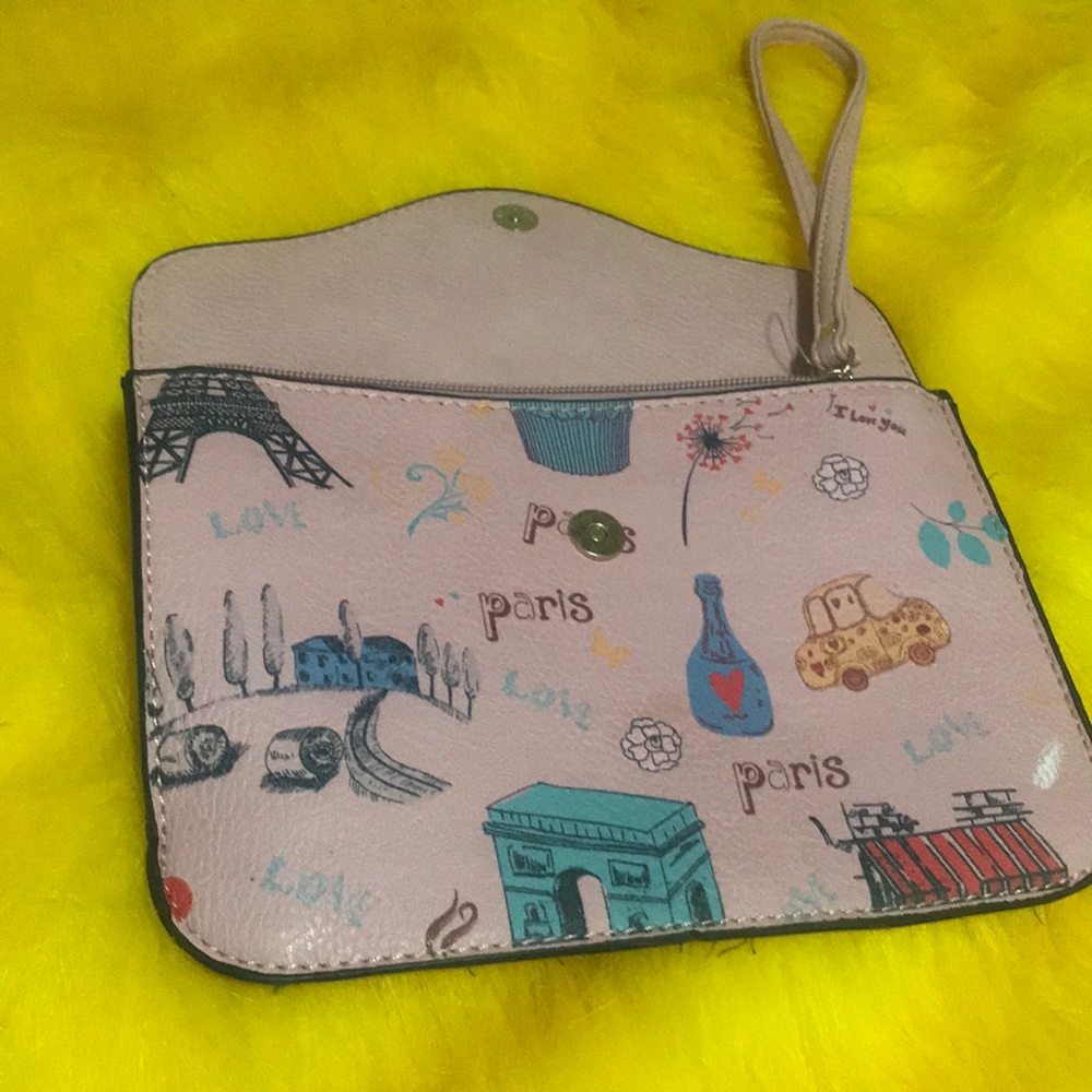 Pink clutch bag size medium